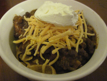 Crockpot chili recipe for Super Bowl Party